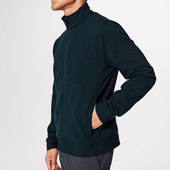 lululemon sojourn jacket